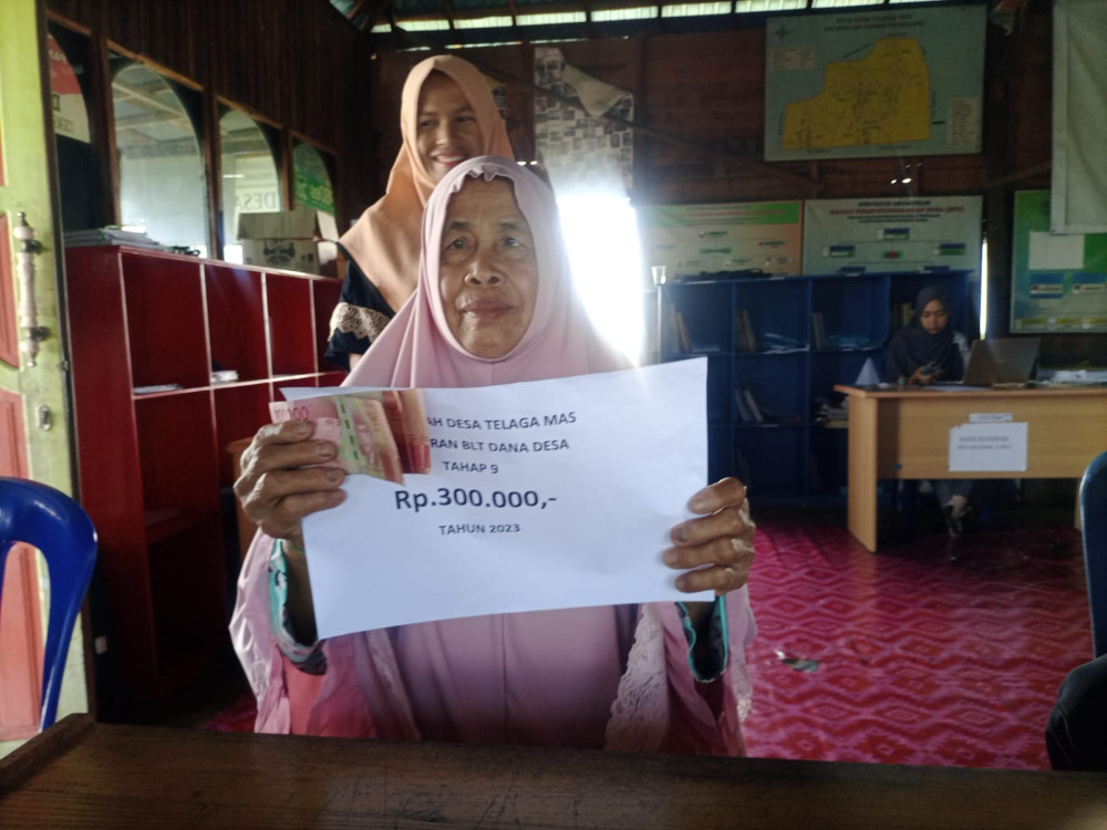 PHOTO PEMBAGIAN BLT-DD TAHAP KE 9 
